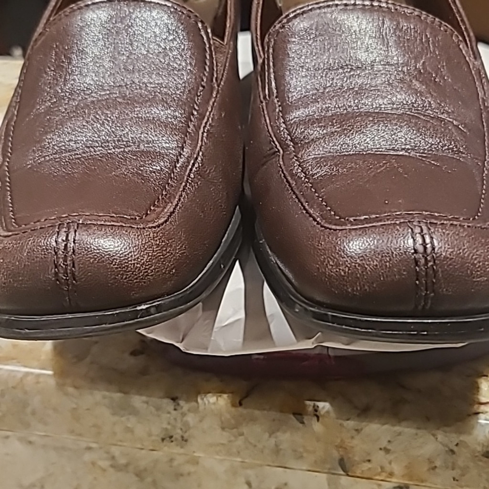 Trotters "Allison" Mocha Leather loafers with block heel. Sz. 10 N. (#1592) - Picture 12 of 12
